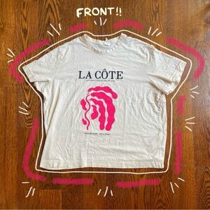 🥥 La Cote Shirt 🥥
- H&M
- Size L
